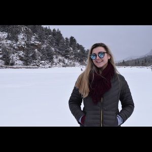 Meet your Posher, Kristin